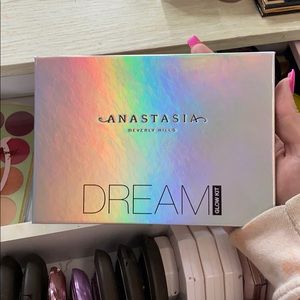 ABH dream glow kit